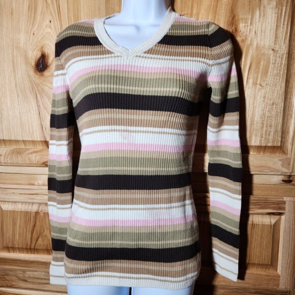 Women’s Tops Bundle – 7 Pieces, Size Medium | Mixed Styles & Brands - Picture 14 of 14